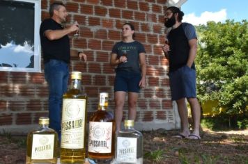 Família Possamai produz quatro variedades de cachaça e aposta na sustentabilidade