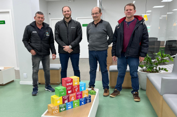 Produtores rurais podem se inscrever para serviço de retroescavadeira