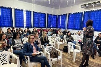 Formação reúne professores da Educação Infantil em Colinas