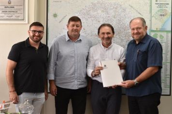 Prefeito de Imigrante busca apoio estadual para recuperação de rodovias e ciclovias após desastres climáticos