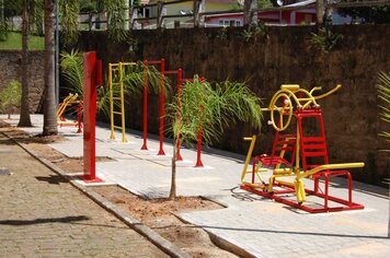 Imigrante investe em obras para a promoção de saúde