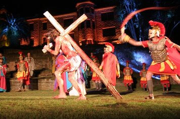 Inovações marcaram a décima Paixão de Cristo de Imigrante