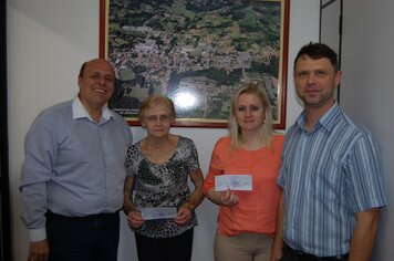 Ganhadoras do penúltimo sorteio receberam a premiação