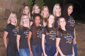 Dez candidatas participam da Escolha das Soberanas de Imigrante