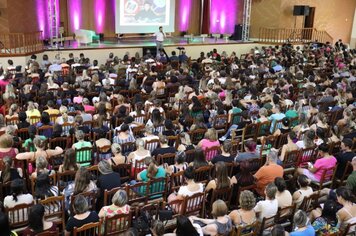 Professores participam da abertura do ano letivo em Teutônia