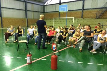 Servidores da Educação participaram de treinamento de segurança no trabalho