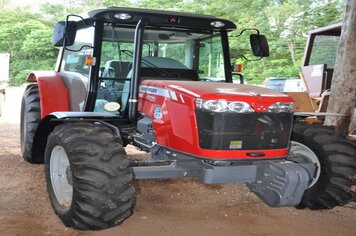 Emenda possibilitou aquisição de trator agrícola