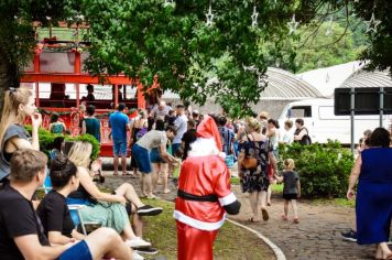 Natal na Praça abriu programação do Natal em Imigrante