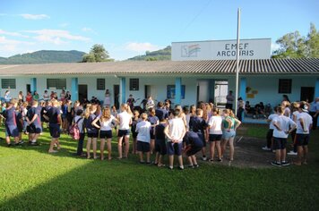 Mais de 300 alunos de Imigrante voltaram às aulas nesta segunda-feira, dia 22 de fevereiro