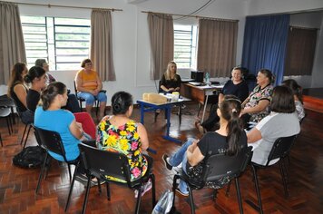 Artesãs começam a se preparar para eventos