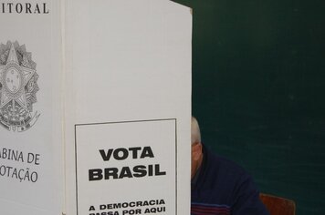 Mais de 30% de eleitores participaram da votação para Conselheiros Tutelares