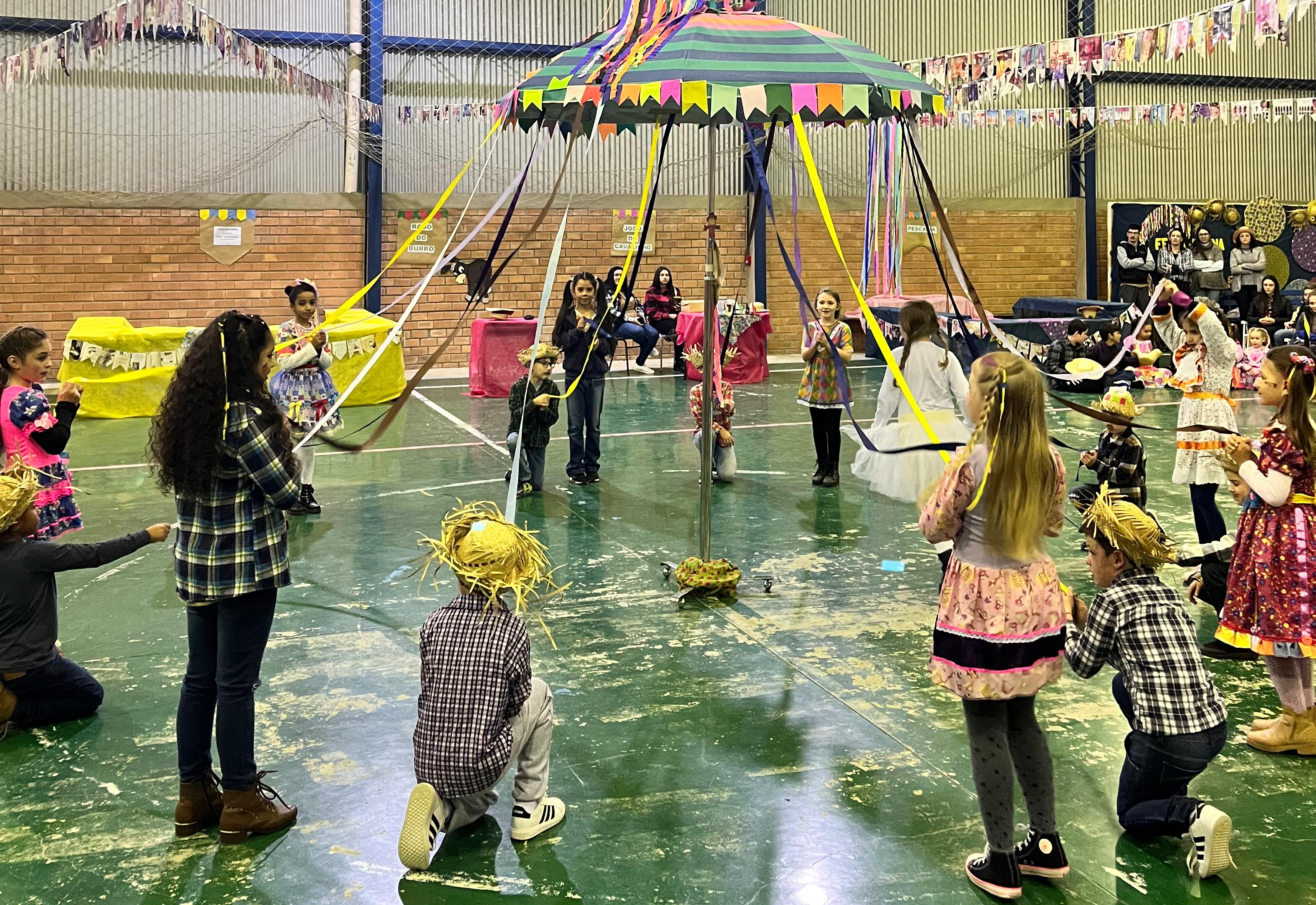 Festa Junina da EMEF Santo Antônio celebra a cultura e encanta a comunidade