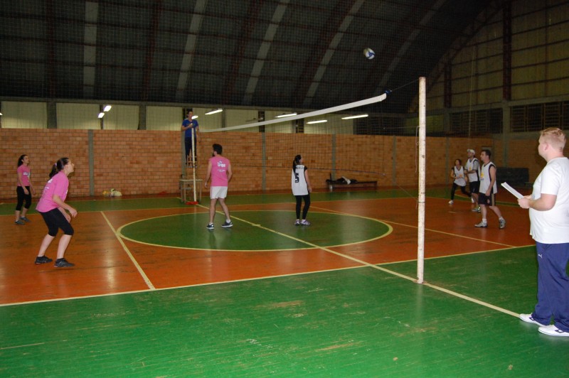 Resultados do Campeonato Municipal de Futsal e Vôlei