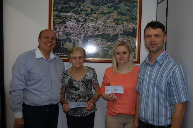 Ganhadoras do penúltimo sorteio receberam a premiação