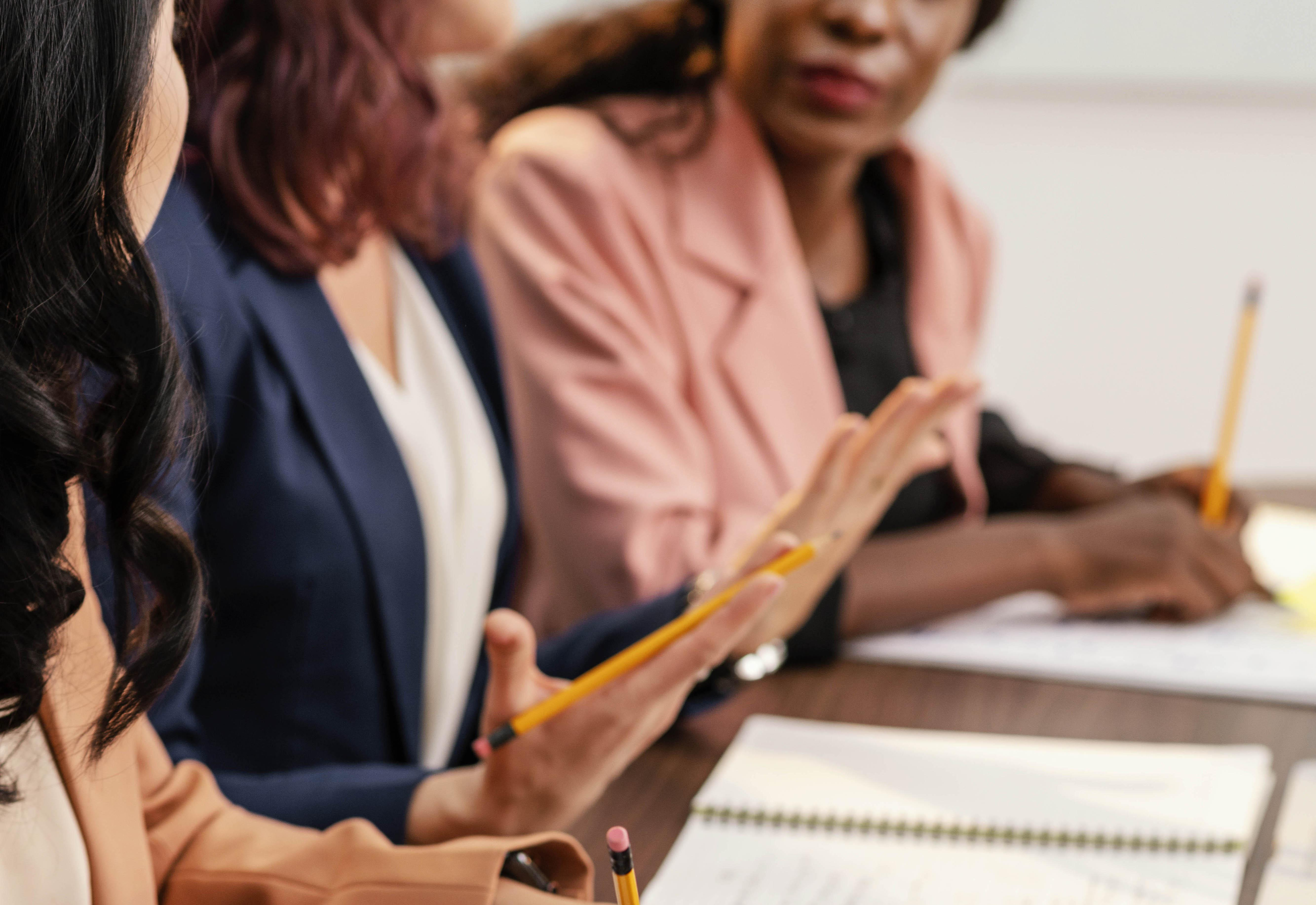 Profissionais da Educação, Saúde, Assistência Social e Conselho Tutelar participam de formação continuada sobre Escuta Especializada