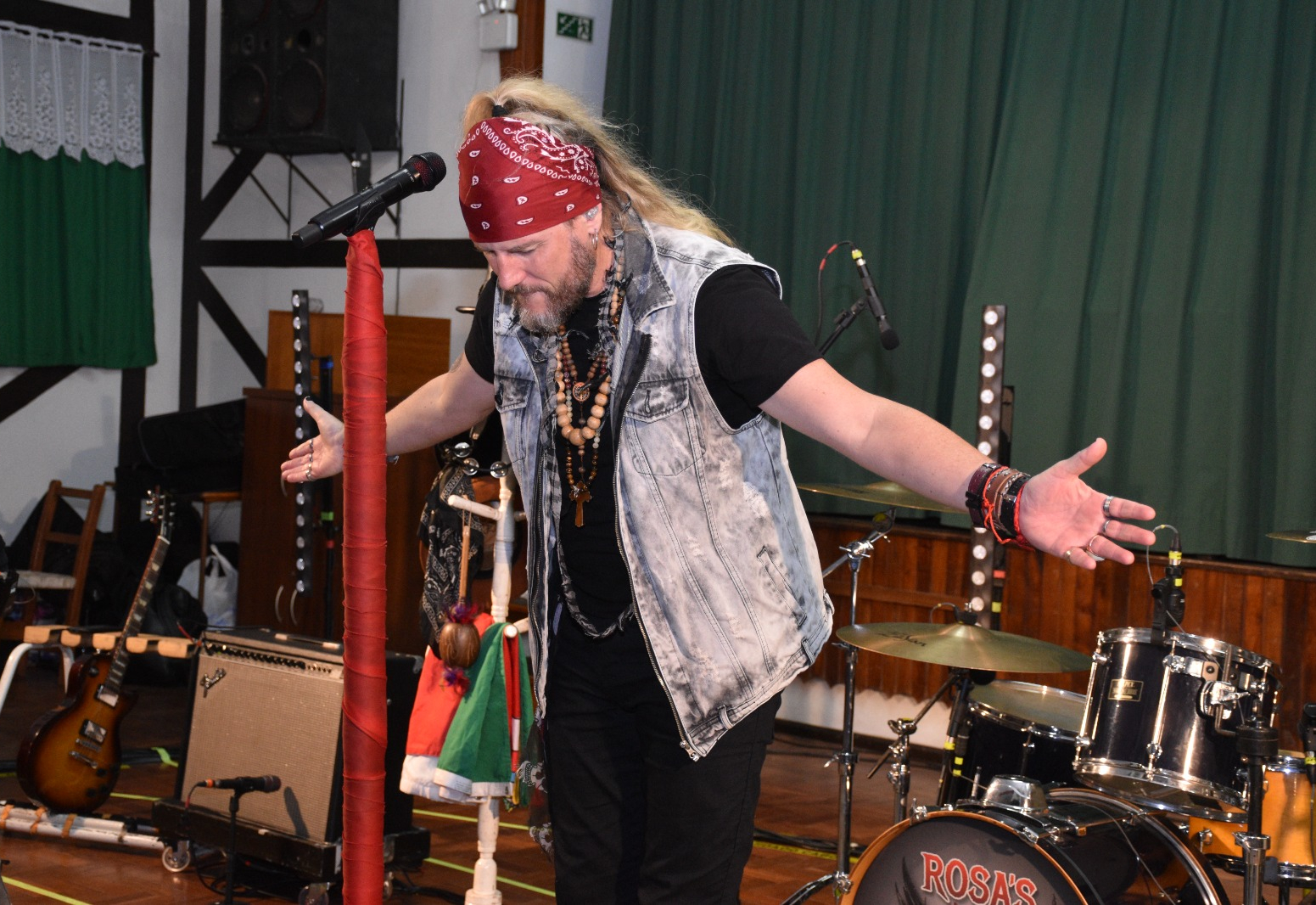Palestra Show da Banda Rosa’s reúne 170 mulheres em Imigrante