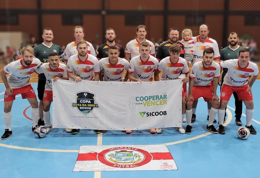 Seleção Força Livre de Imigrante segue invicta na 3ª Copa Rota da Serra de Futsal