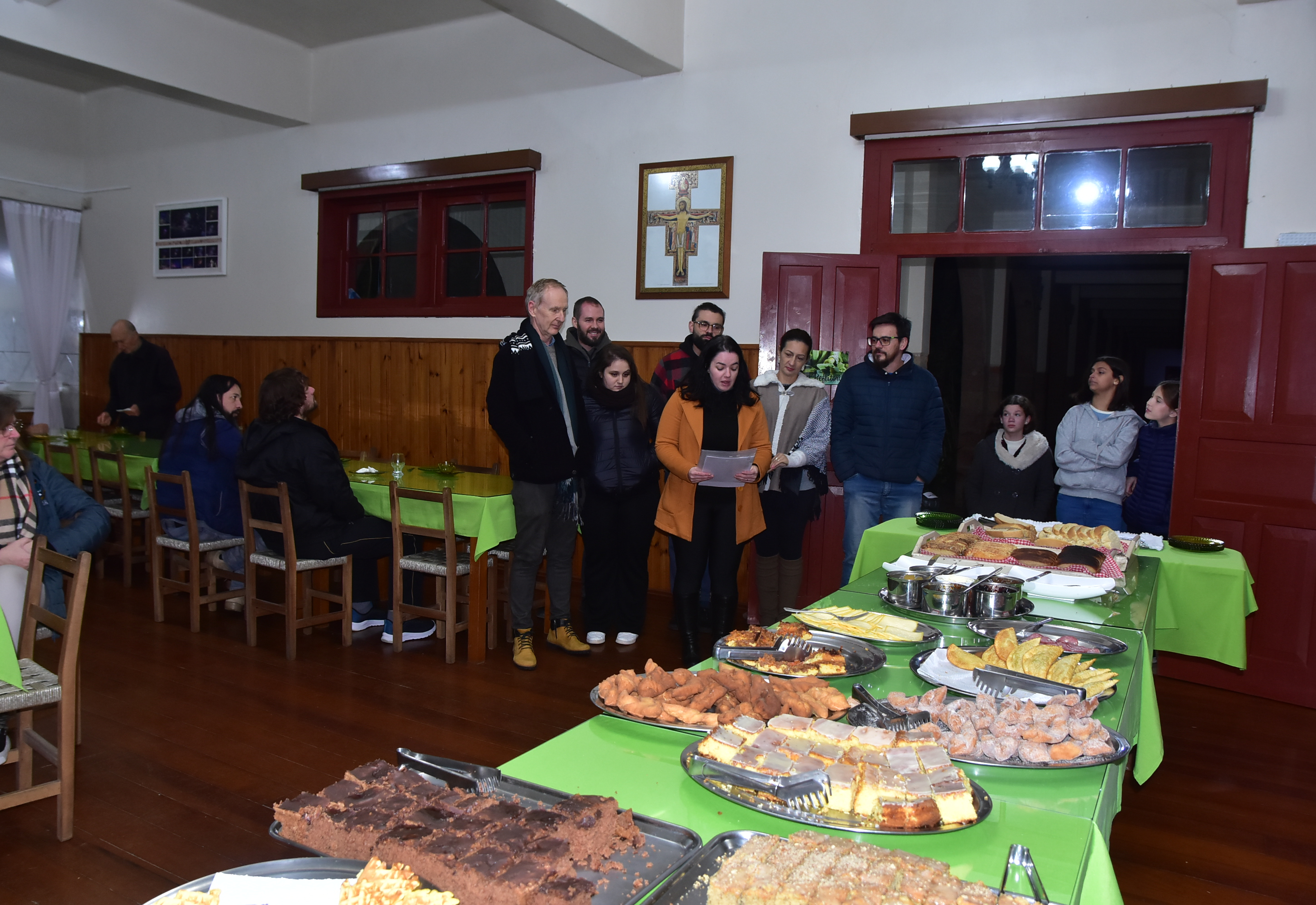 Confraternização marca momento de união e planejamento para os 20 anos da Paixão de Cristo de Imigrante
