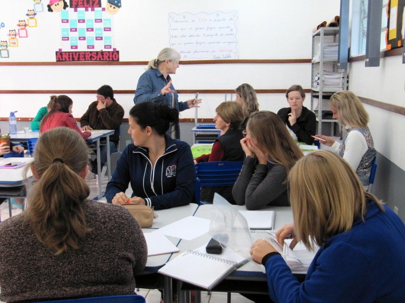 Professores participaram de avaliação de projetos do União Faz a Vida